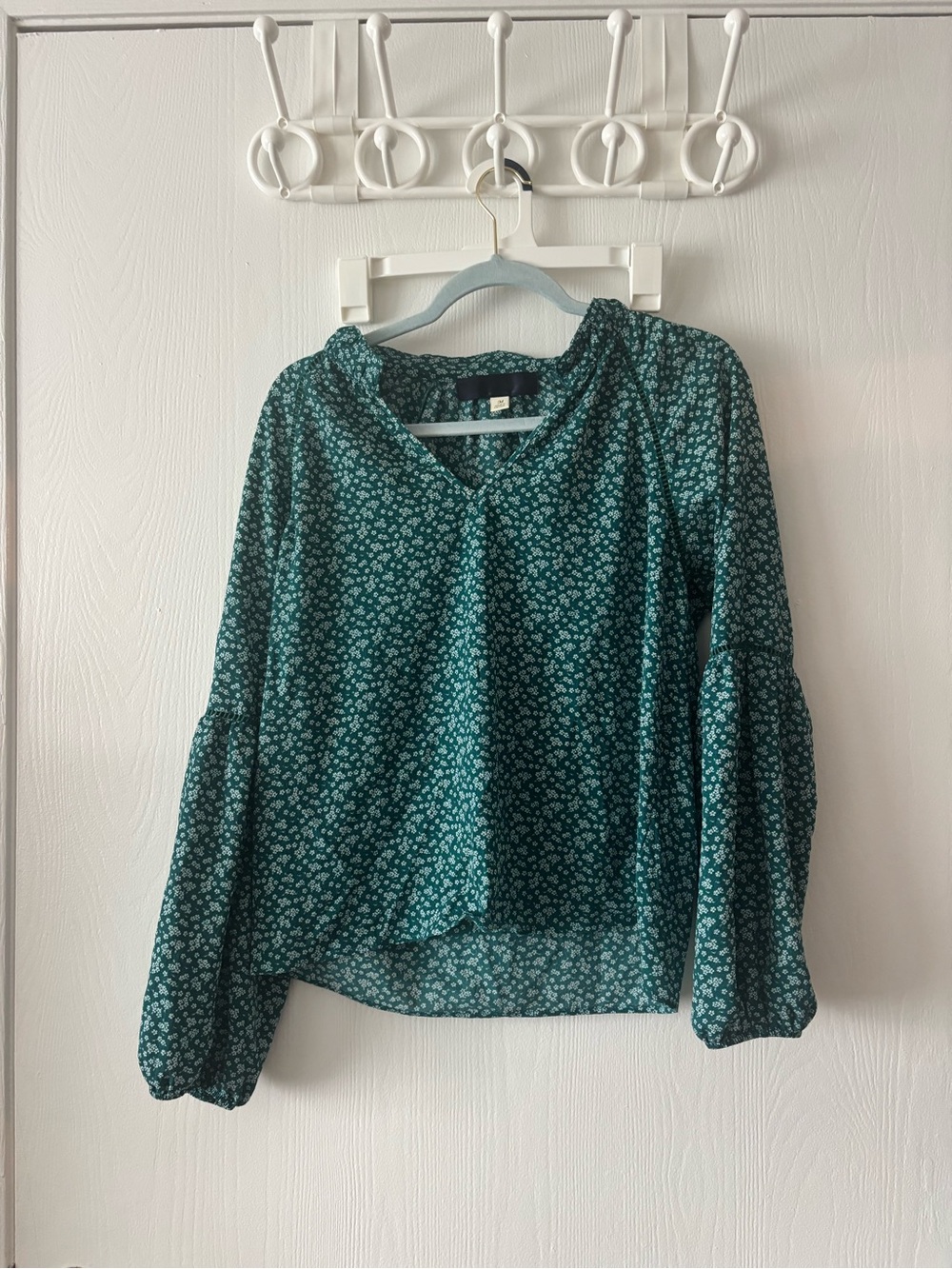 Teal Floral V-Neck Long Sleeve Blouse by